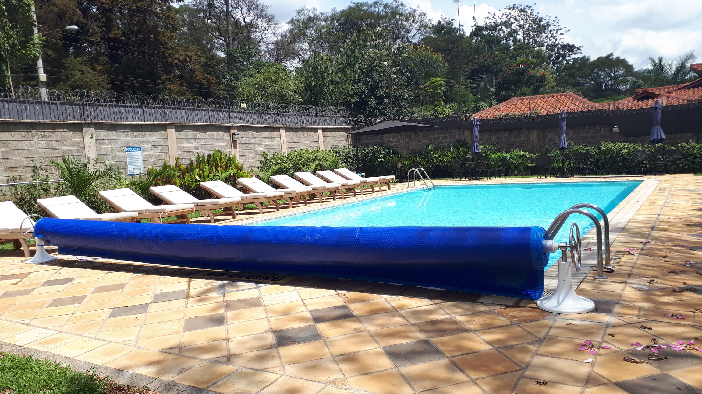 SWIMMING POOL COVERS